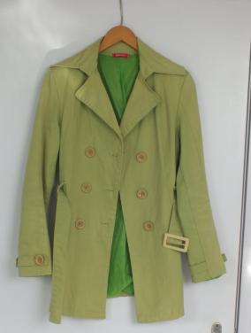 Mooie trenchcoat  Appelgroen, maat S