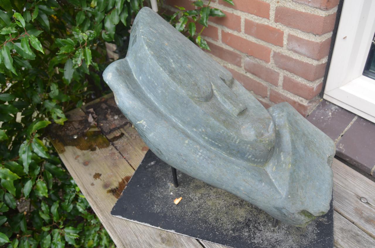 Zimbabwaans beeld Marietje uit Tengenenge