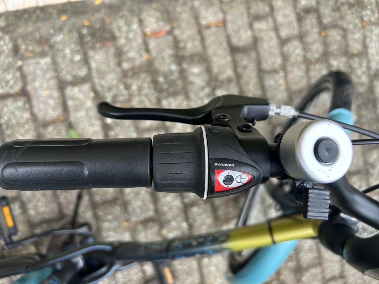 Meisjesfiets Batavus Gabana 3 versn. Meisjes vanaf 140 cm.