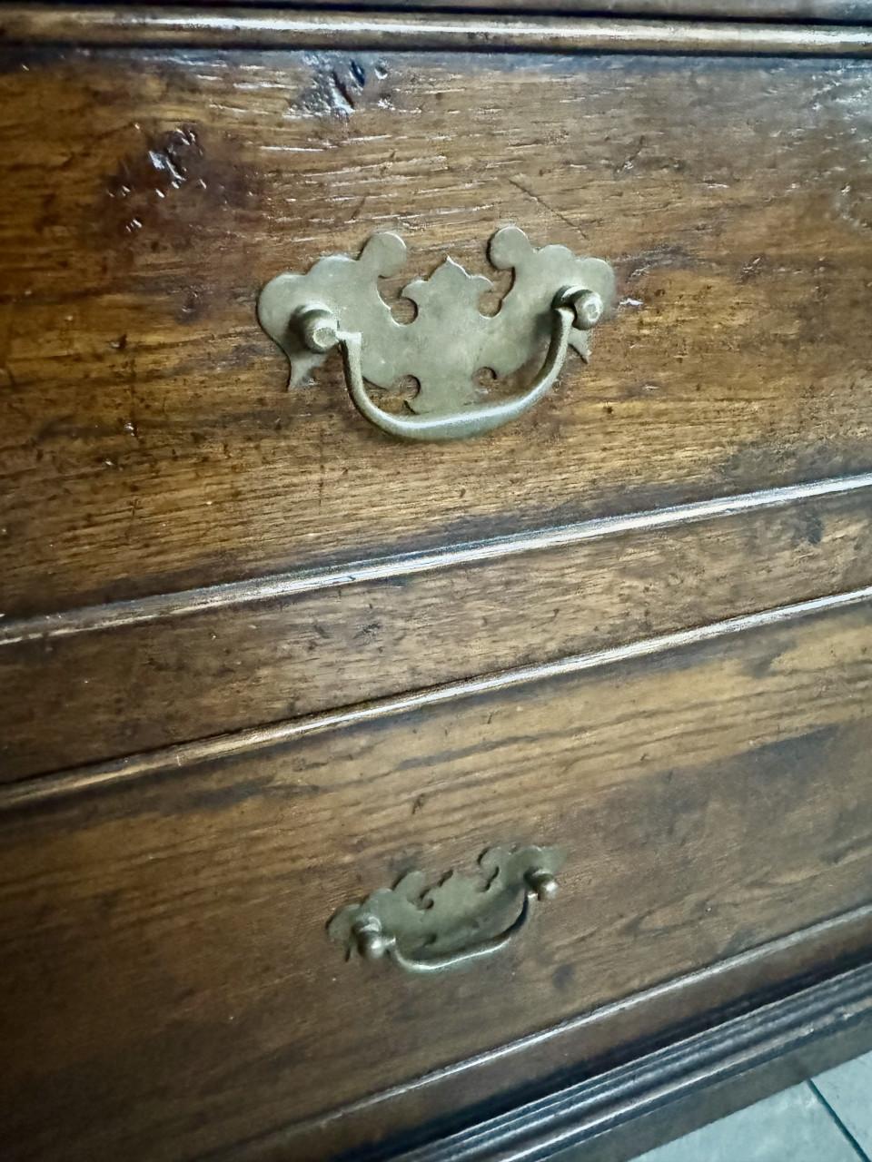 Donkerhouten vintage eiken kast