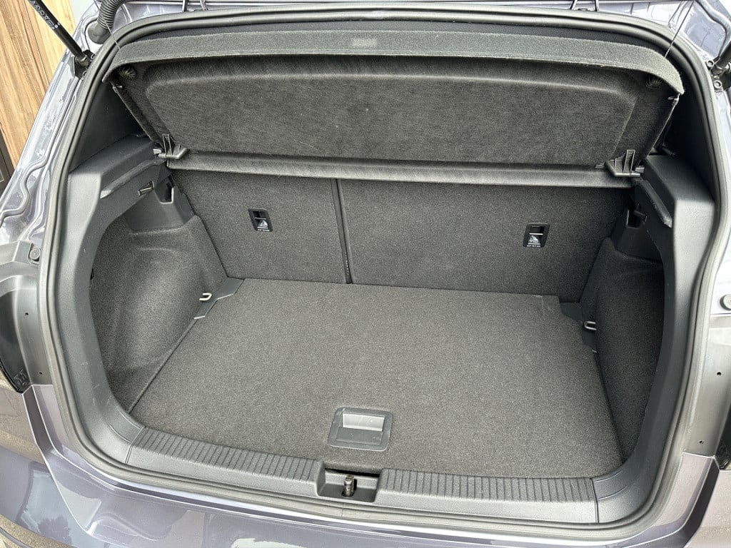 Volkswagen T-cross 1.5 tsi 150pk dsg 2x r-line | camera | virtual cockpit |