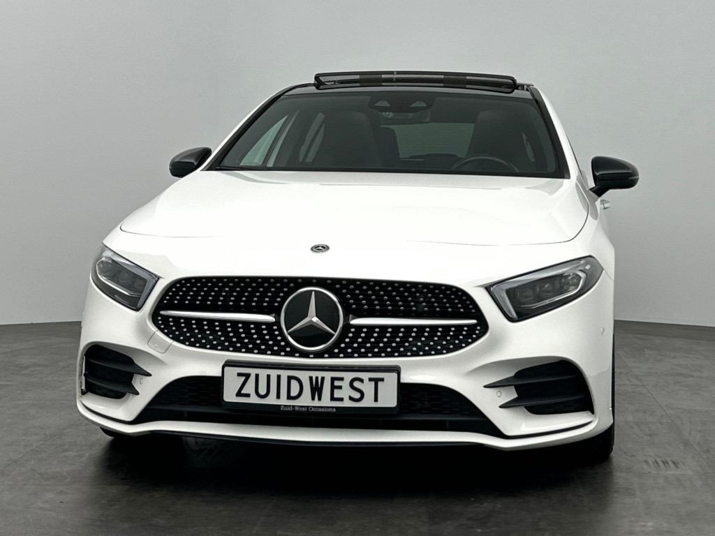 Mercedes-Benz A-Klasse 220 4matic amg pano acc sfeer memory