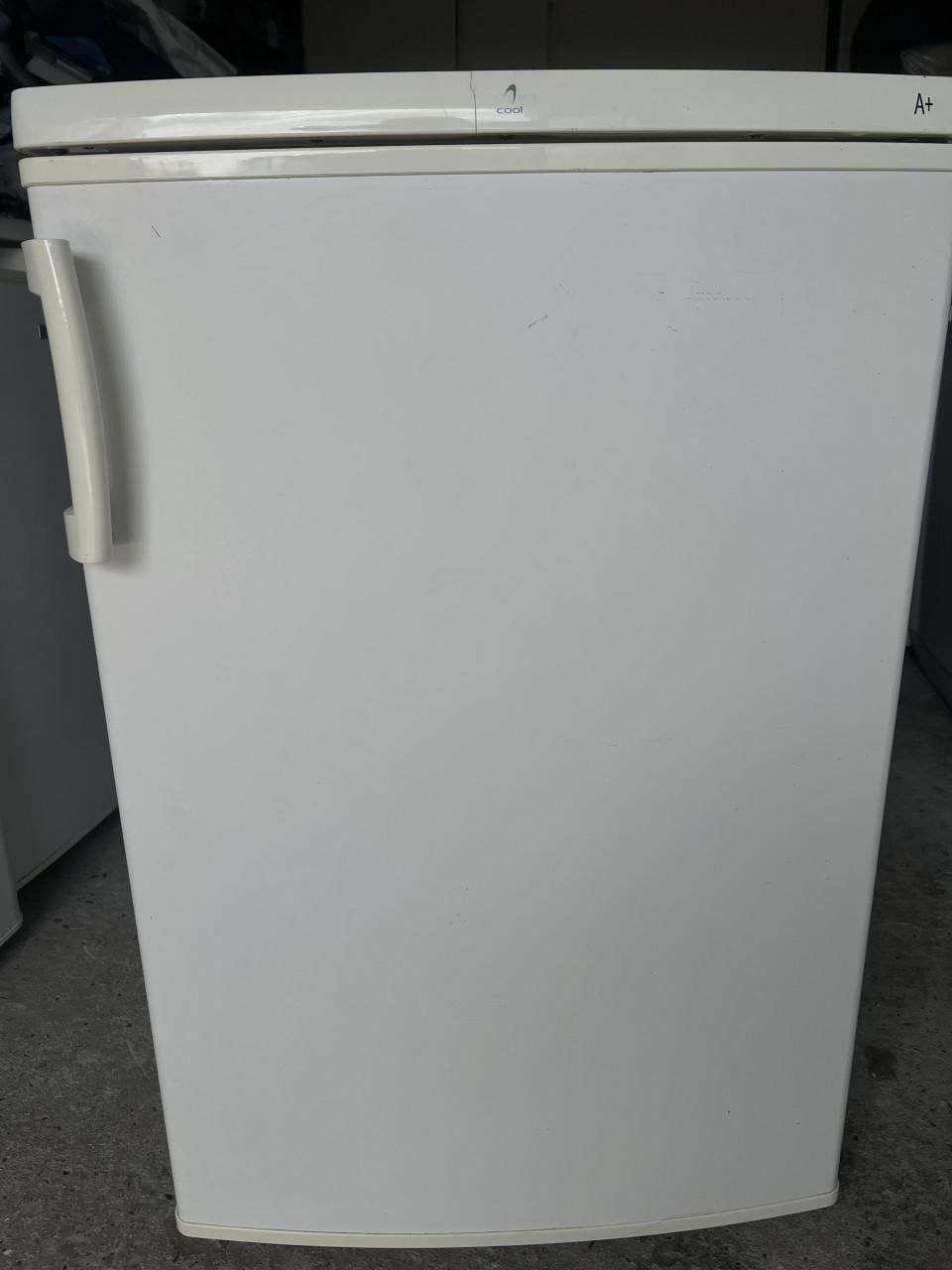 A+ klasse vrieskast 85x60 cm. Inhoud Vriezer 77 liter als nieuw