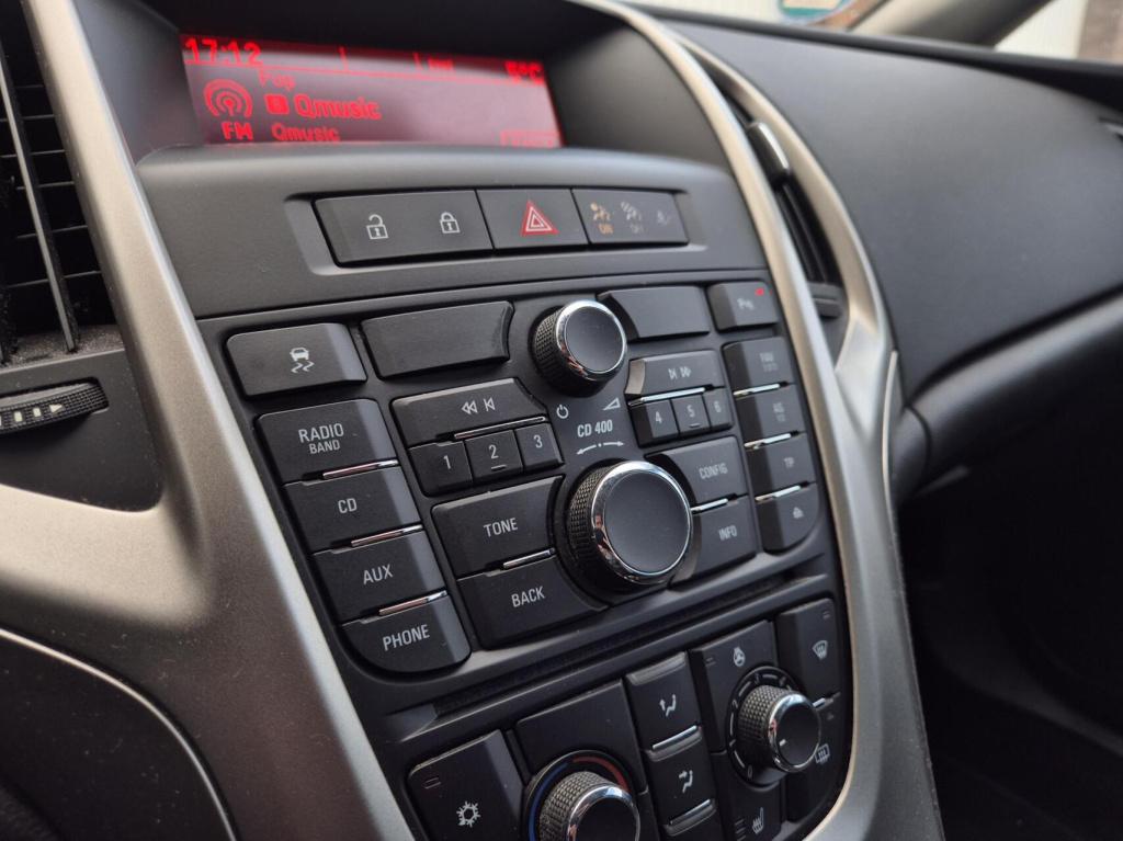 Opel Astra 1.4 turbo cosmo / origineel nl