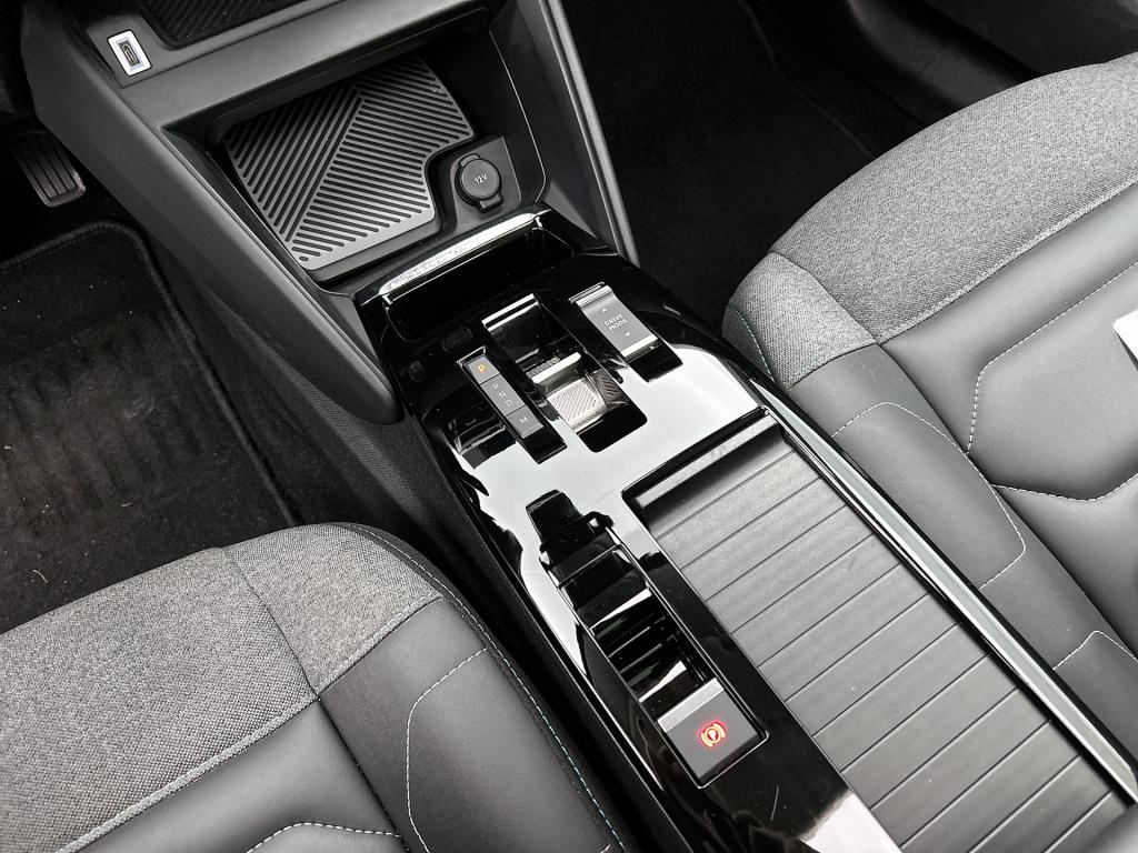 Citroen C4 155 pk automaat shine | rijklaar | trekhaak | panoramadak | lede