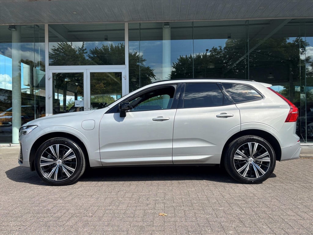 Volvo XC60 t6 recharge awd r-design| harman kardon|360 camera|schuifdak| tr