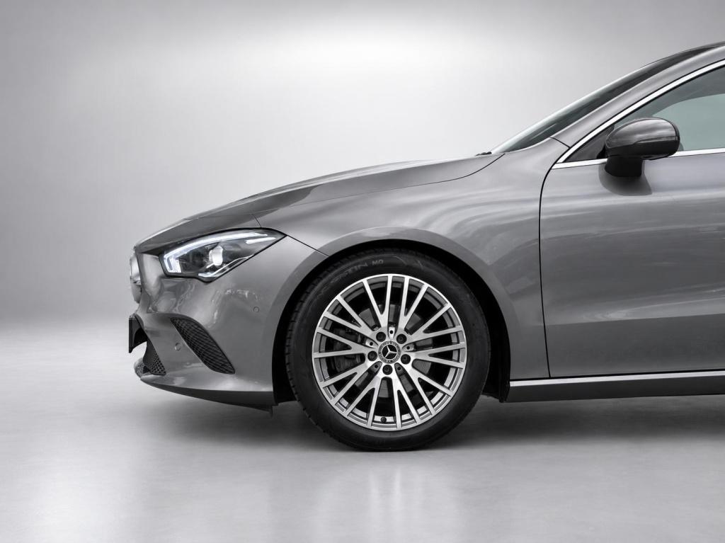 Mercedes-Benz Cla shooting brake 200 business solution luxury