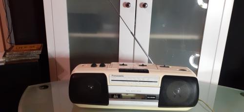 Draagbare radio panasonic RX-FS410 prijs  € 10,00