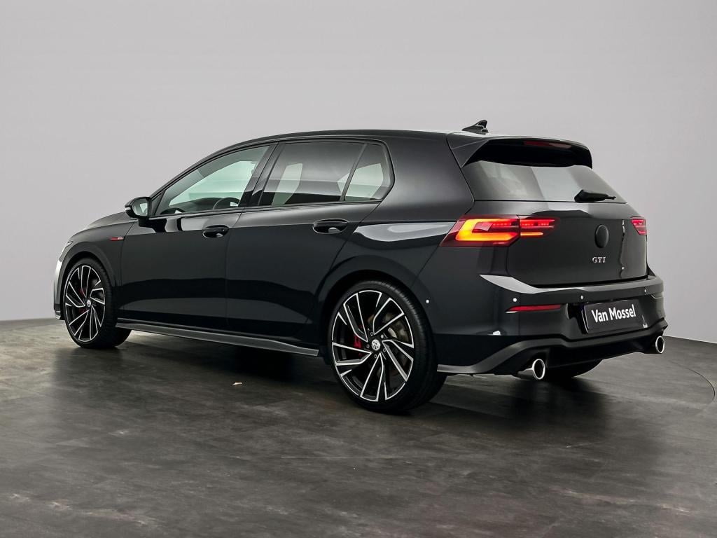 Volkswagen Golf 2.0 tsi gti | camera | harman kardon | head-up-display