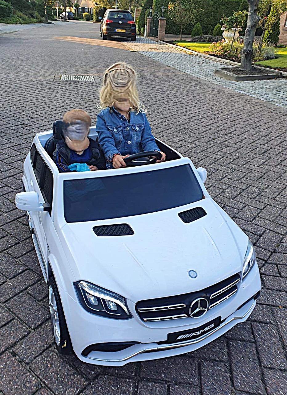 KINDERAUTO (MERCEDES)