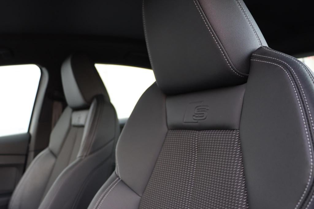 Audi Q4 E-tron sportback 40 s edition 77 kwh 204pk