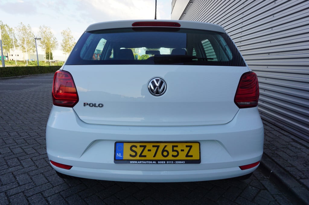 Volkswagen Polo 1.0 comfortline edition airco / elektr. ramen / lm velgen