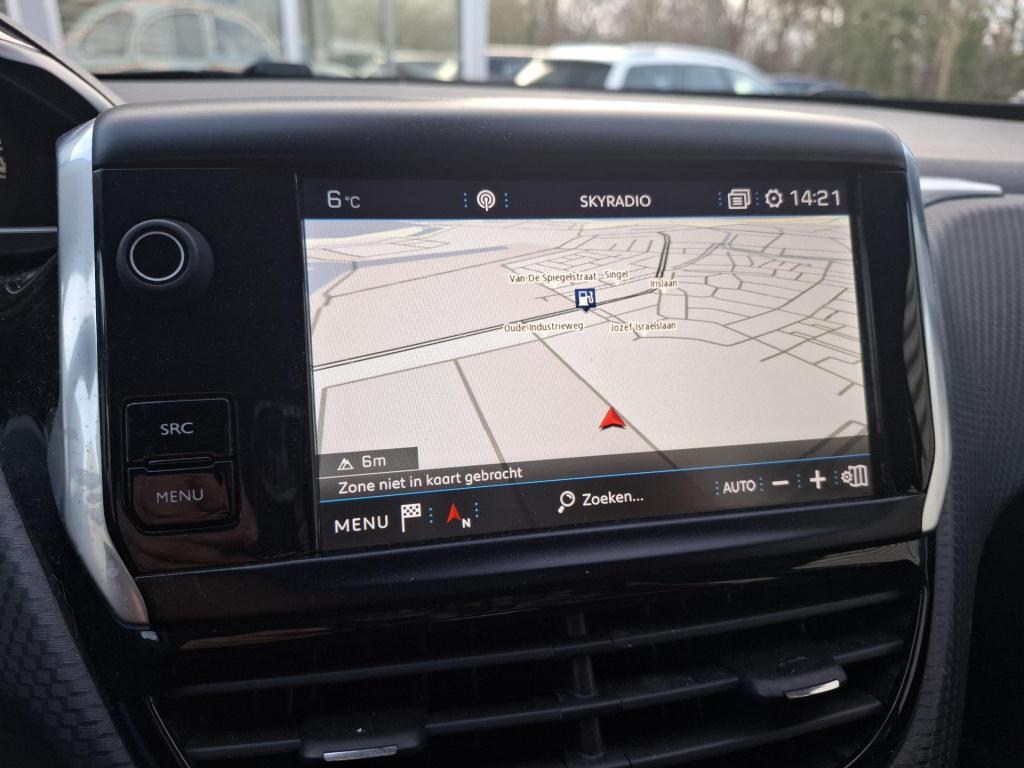 Peugeot 2008 suv 110 allure nav/cam/lmv