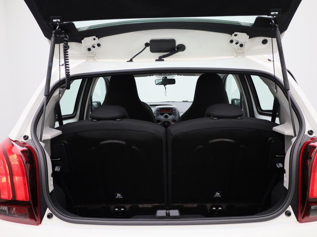 Peugeot 108 1.0 e-vti active | airco | bluetooth | lage km stand
