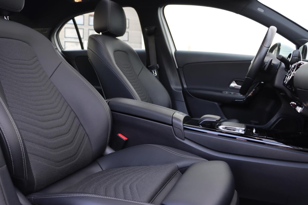Mercedes-Benz A-Klasse 200 business solution plus upgrade