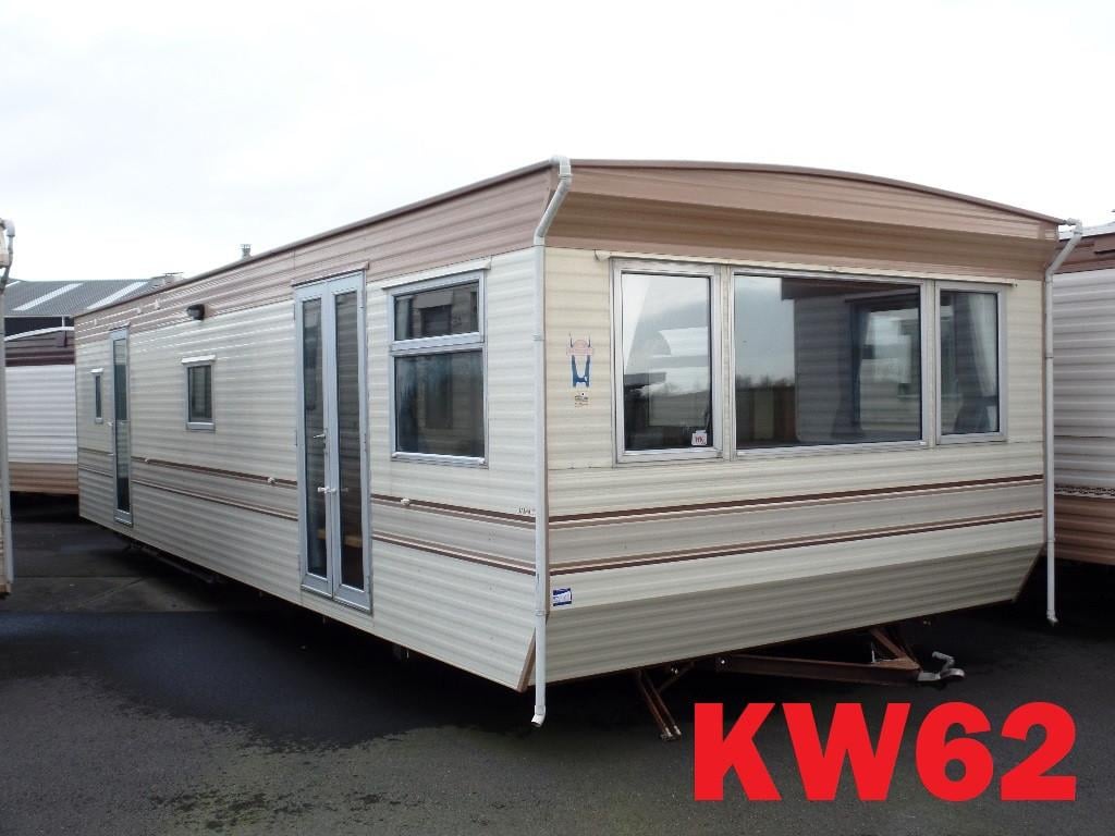 Diverse stacaravans en chalets met 3 slaapkamers voorradig tot 8 personen