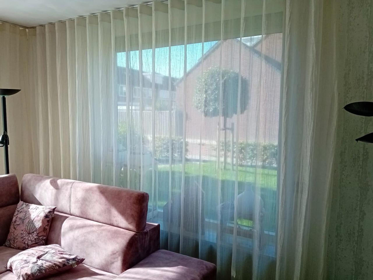 TE KOOP inbetweens/vitrage