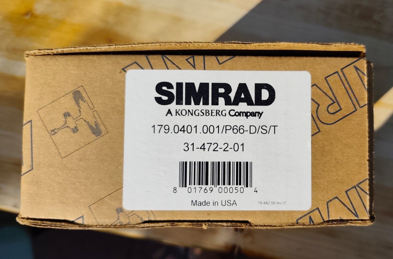 Airmar P66 Dual-Beam spiegeltransducer diepte snelheid temp