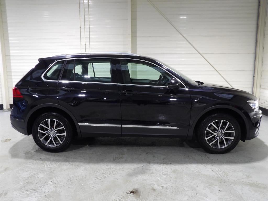 Volkswagen Tiguan 1.4 tsi act 150pk connected series