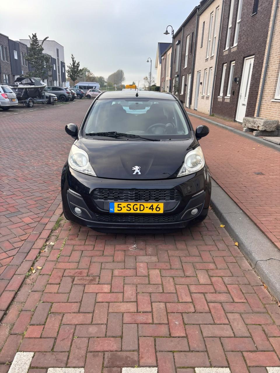 Peugeot 107, 5drs, airco, 62.000 km + recente apk