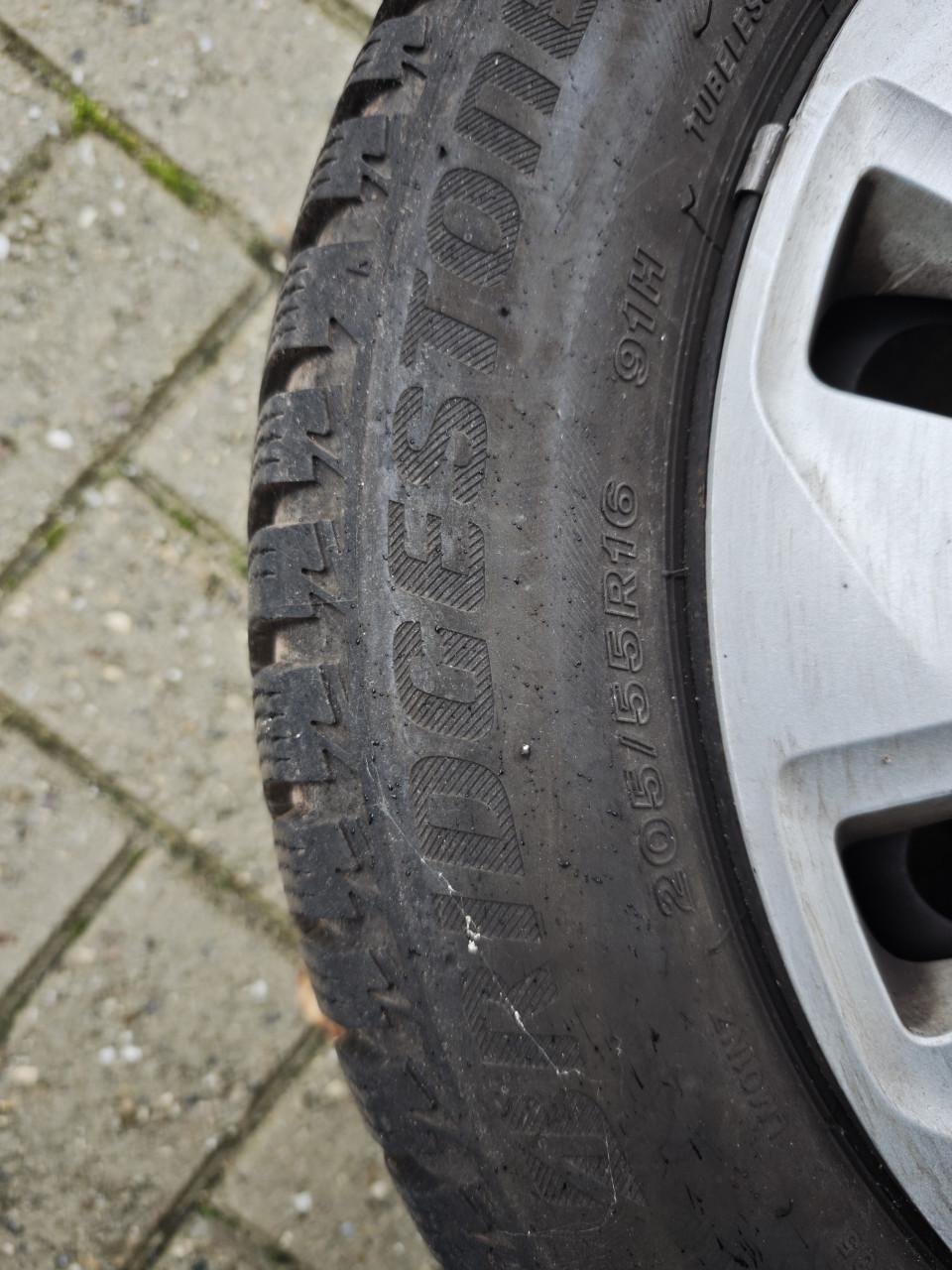 16 inch velgen & winterbanden & TPMS - Bridgestone Blizzak lm001-Opel Astra