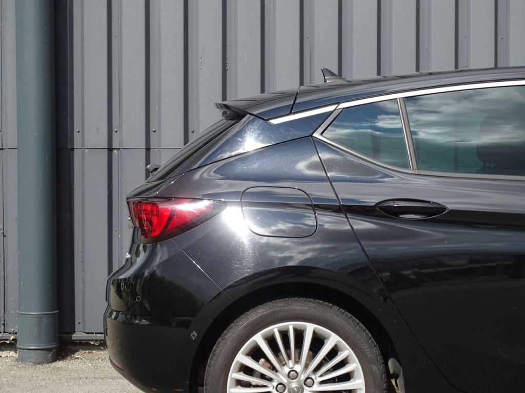 Opel Astra 1.4 innovation stoel-&stuurverwarming | massage stoel | navi