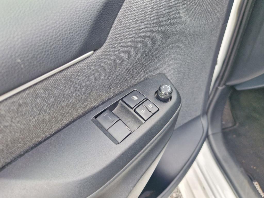 Toyota Yaris 1.5 hybrid active | 1e eigenaar | automaat | navigatie | camer