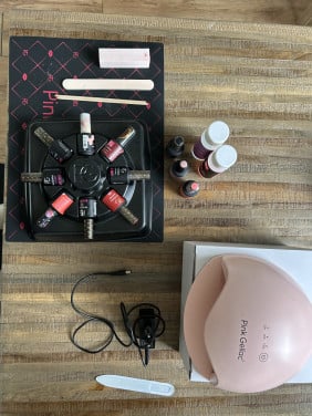 Pink gellac