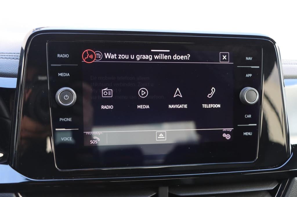 Volkswagen T-roc 1.5 tsi r-line 150pk dsg7