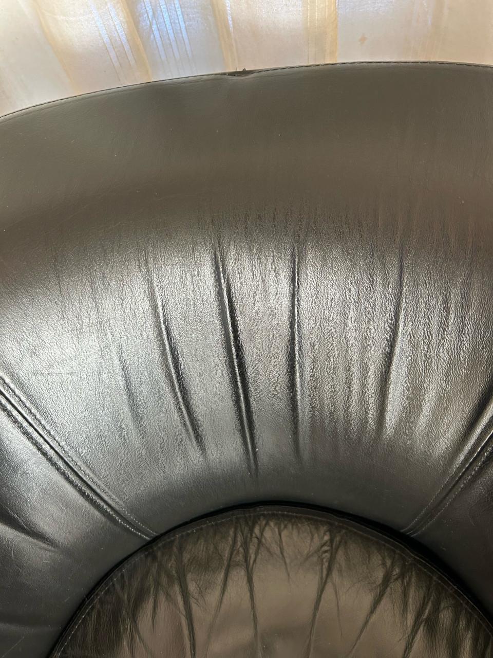 Mooi kuipstoeltje leer