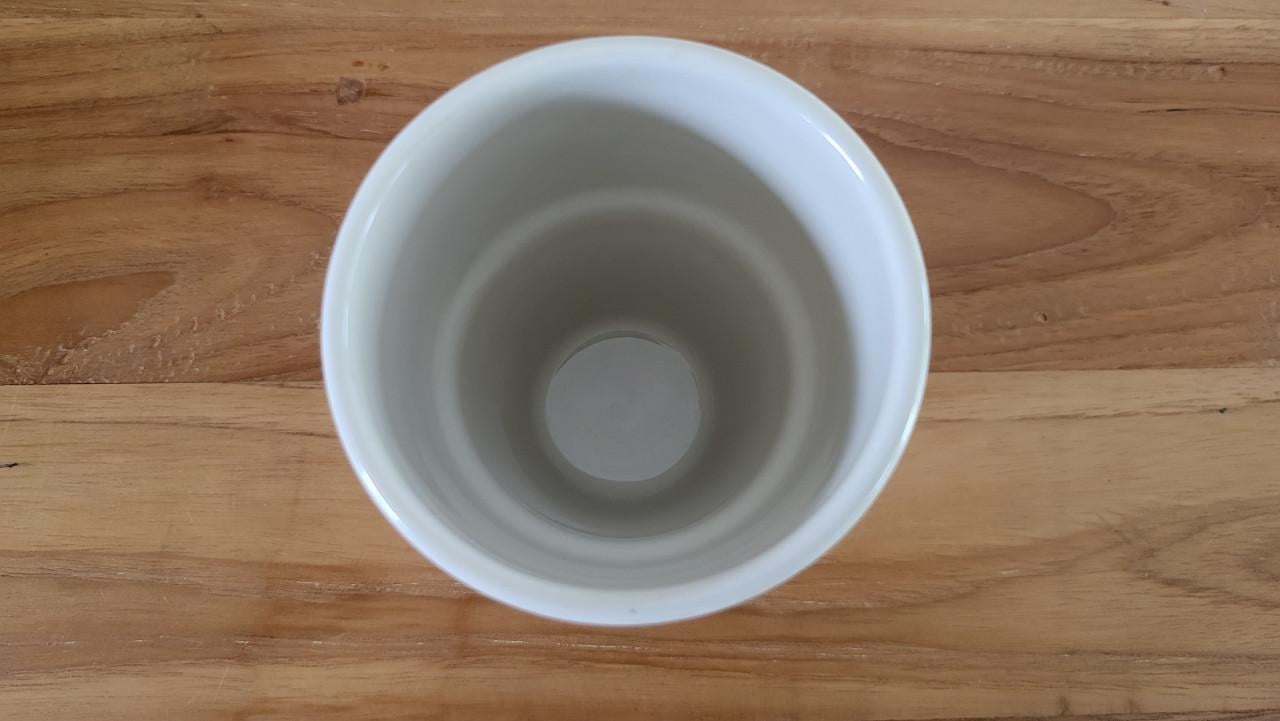 Melkbeker Jet servies Chicken Festival