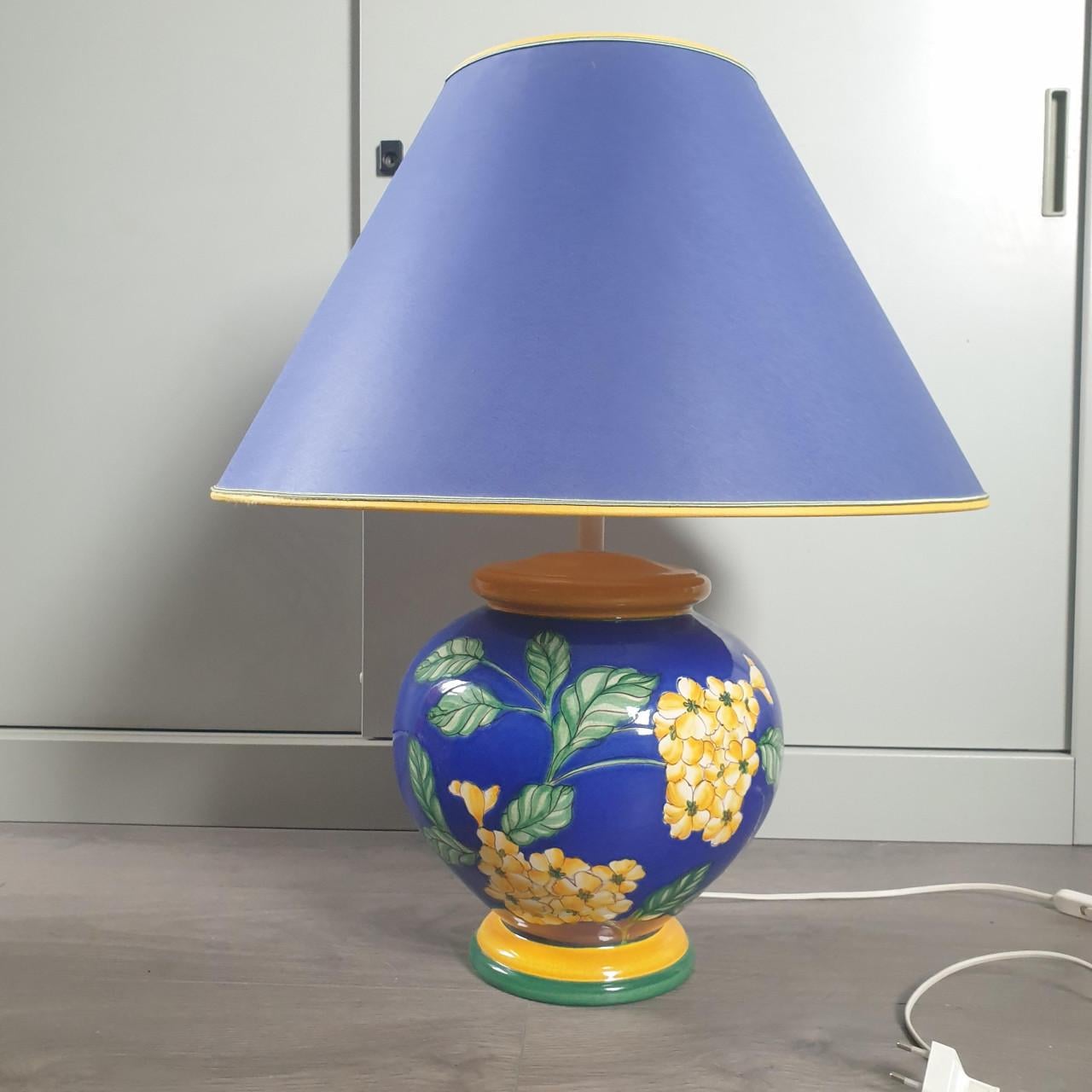 Grote tafel / vloerlamp van keramiek