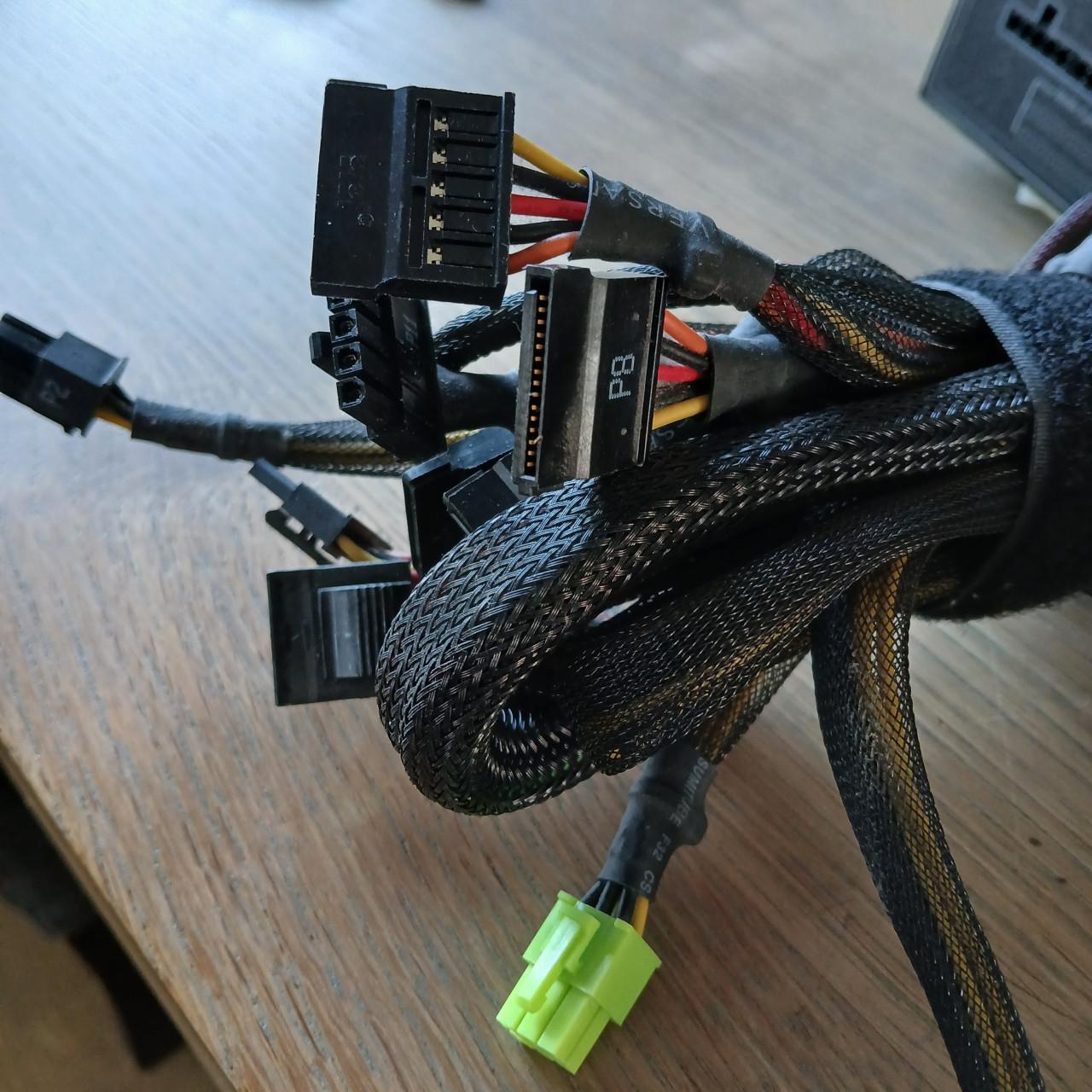 Cooler Master Real Power M520 voeding