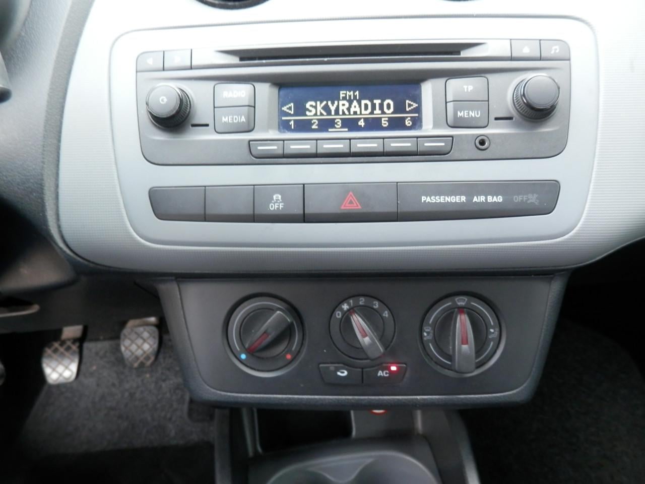 Auto Garant Biedt Aan: Seat Ibiza 1.2 Style