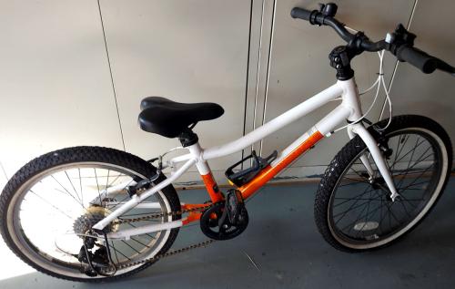 Pinnacle met 20 "wielen.. Heel mooie en goede fiets