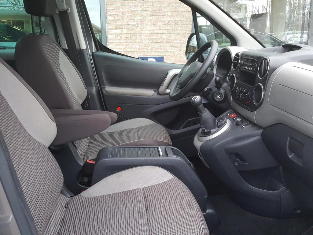 Peugeot Partner 1.6vti-110pk tepee outdoor zenith-dak | trekhaak | panorama