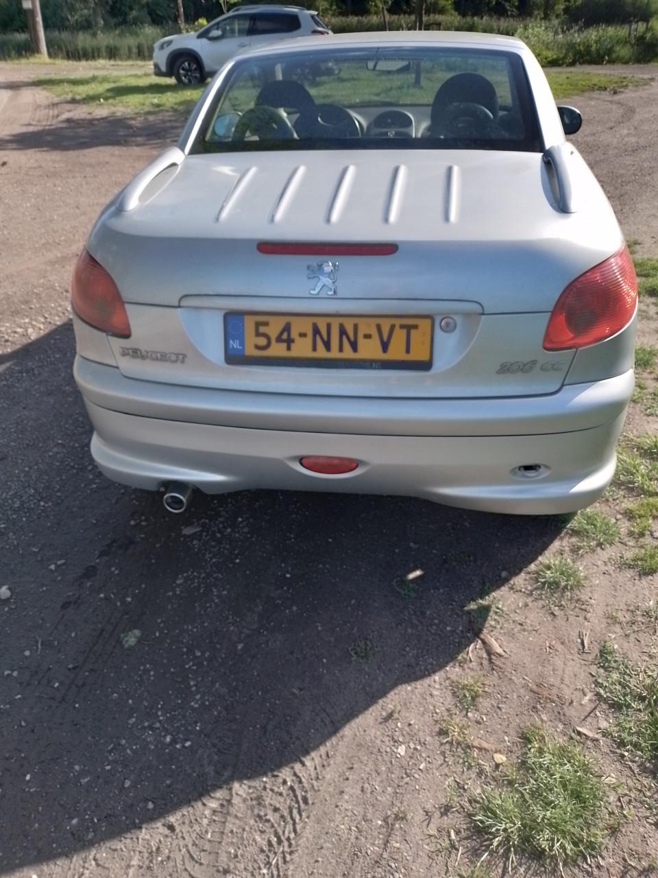 Peugeot206
