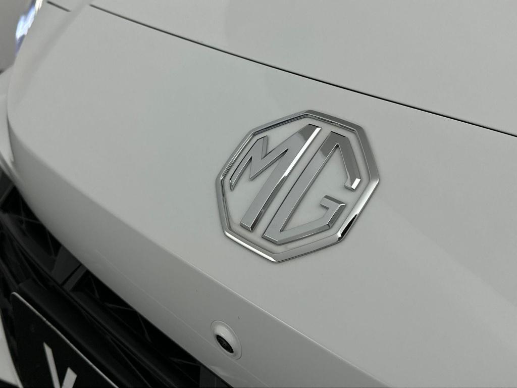 MG Mg3 1.5 hybrid+ luxury mg goes pakt uit! – op = op - 7 jaar garantie – r