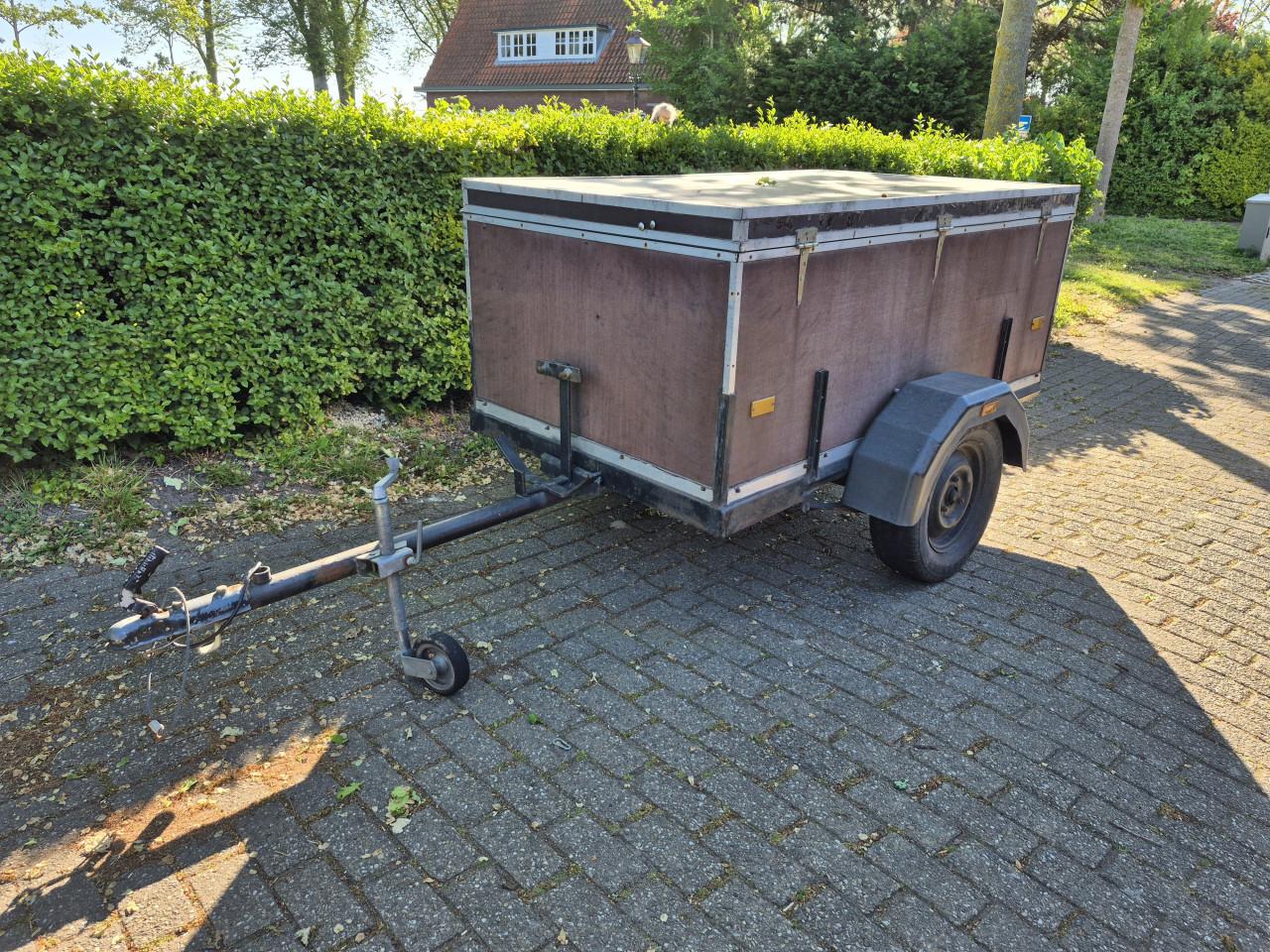 Bagagewagen / aanhanger met deksel, opknapper