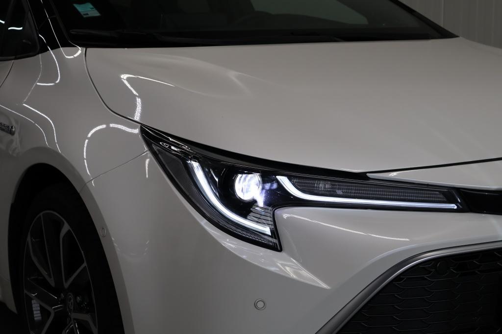 Toyota Corolla Touring Sports 2.0 hybrid executive