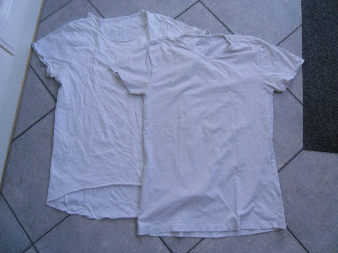 KLEDING T SHIRTS