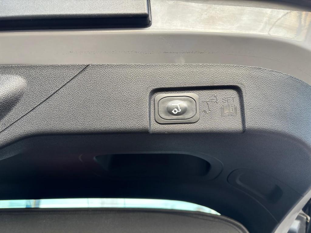 Ford Puma 1.0i ecoboost hybrid 125pk titanium