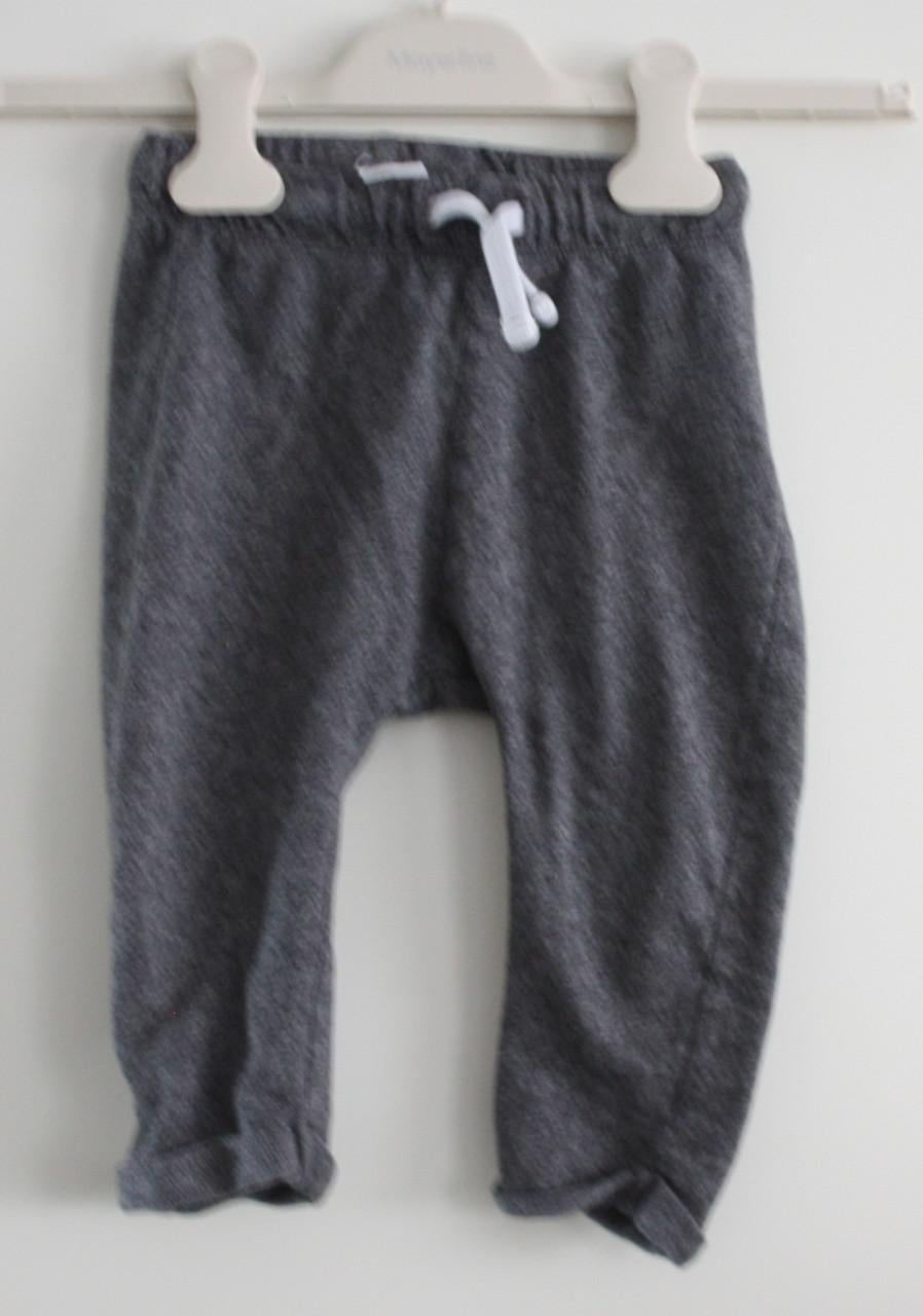 Blauw broekje maat maat 86