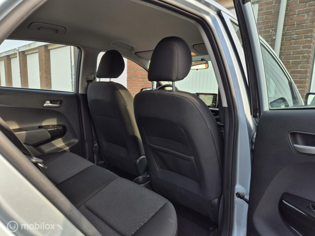 Kia Picanto 1.0 cvvt / achteruitrijcamera / cruise control / grootscherm na