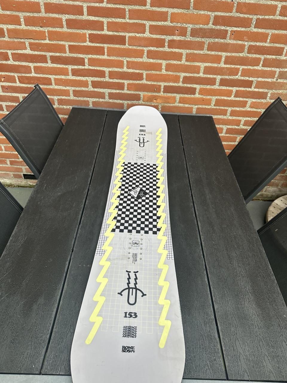 Rome SDS artifact snowboard
