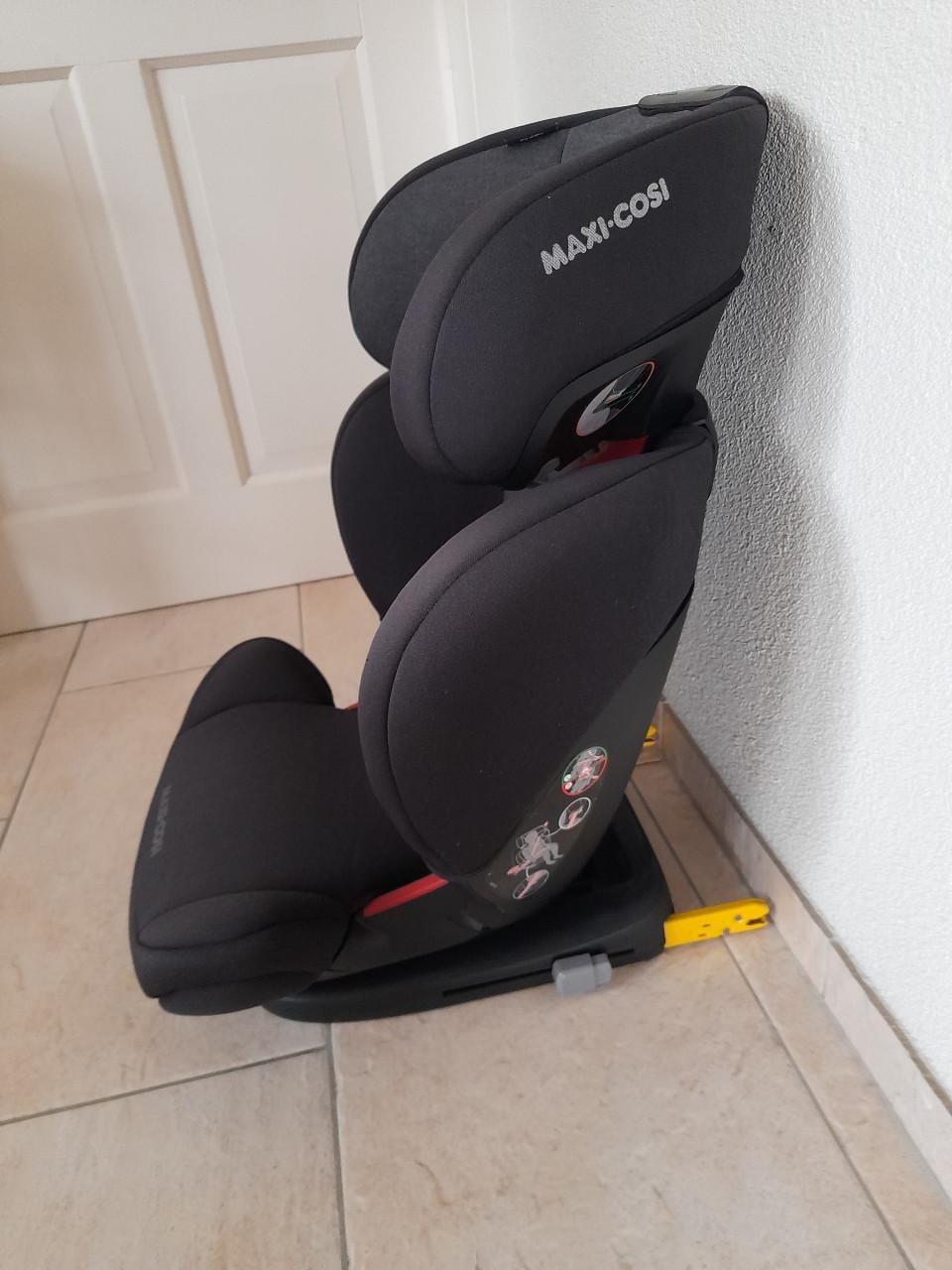 Maxi cosi met isofix  15 /36 kg (in goede nette staat )