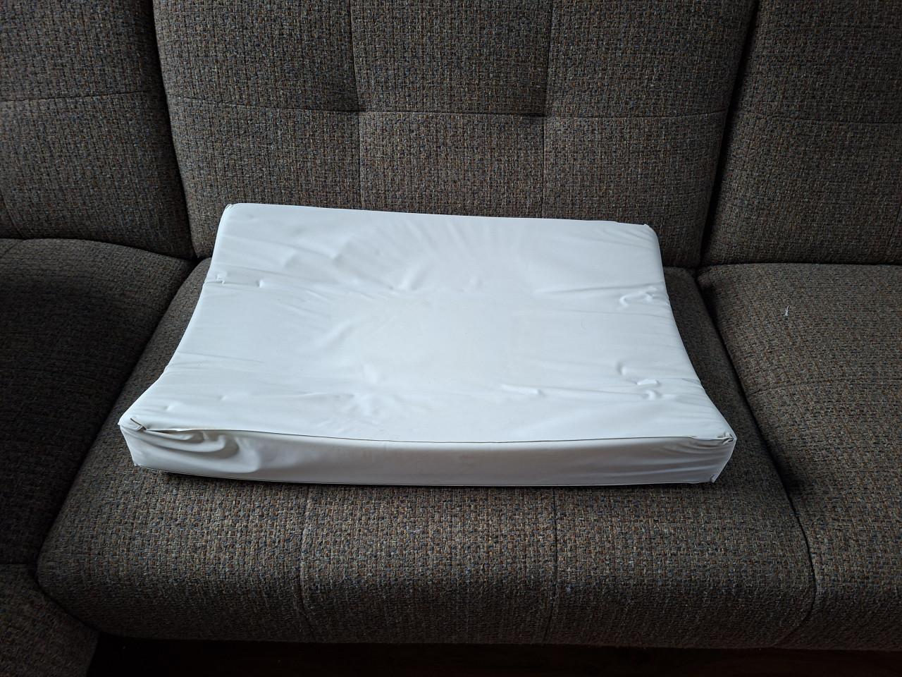 Aankleedkussen + 6 hoezen