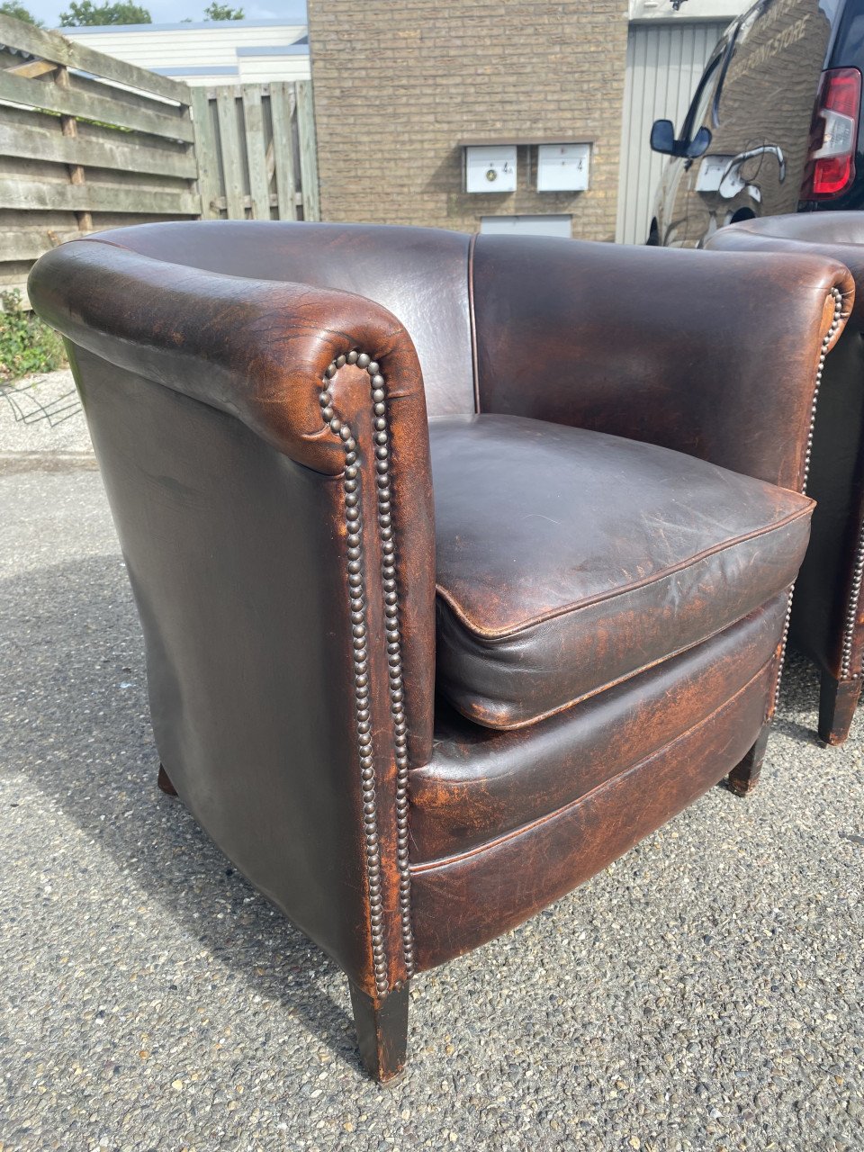 Bendic set 2 clubchairs schapenleren fauteuils