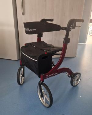 ROLLATOR (ook voor buiten)
