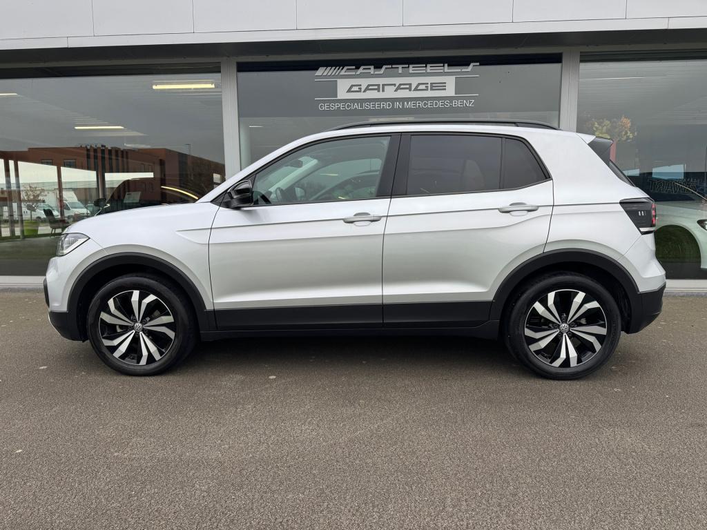 Volkswagen T-cross 1.0 tsi life automaat , apple carplay , trekhaak